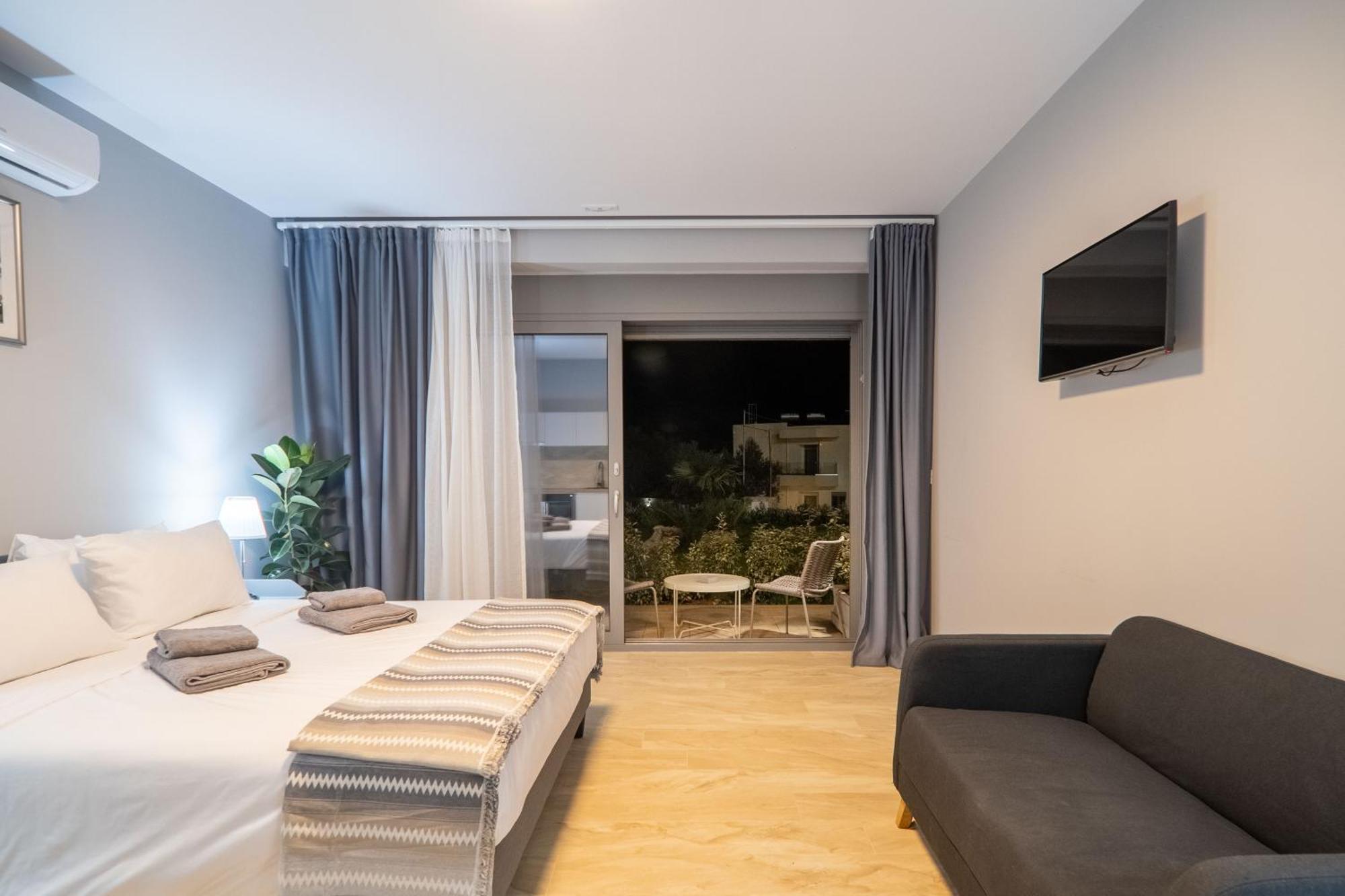 Amour Relax Hotel Almirida エクステリア 写真