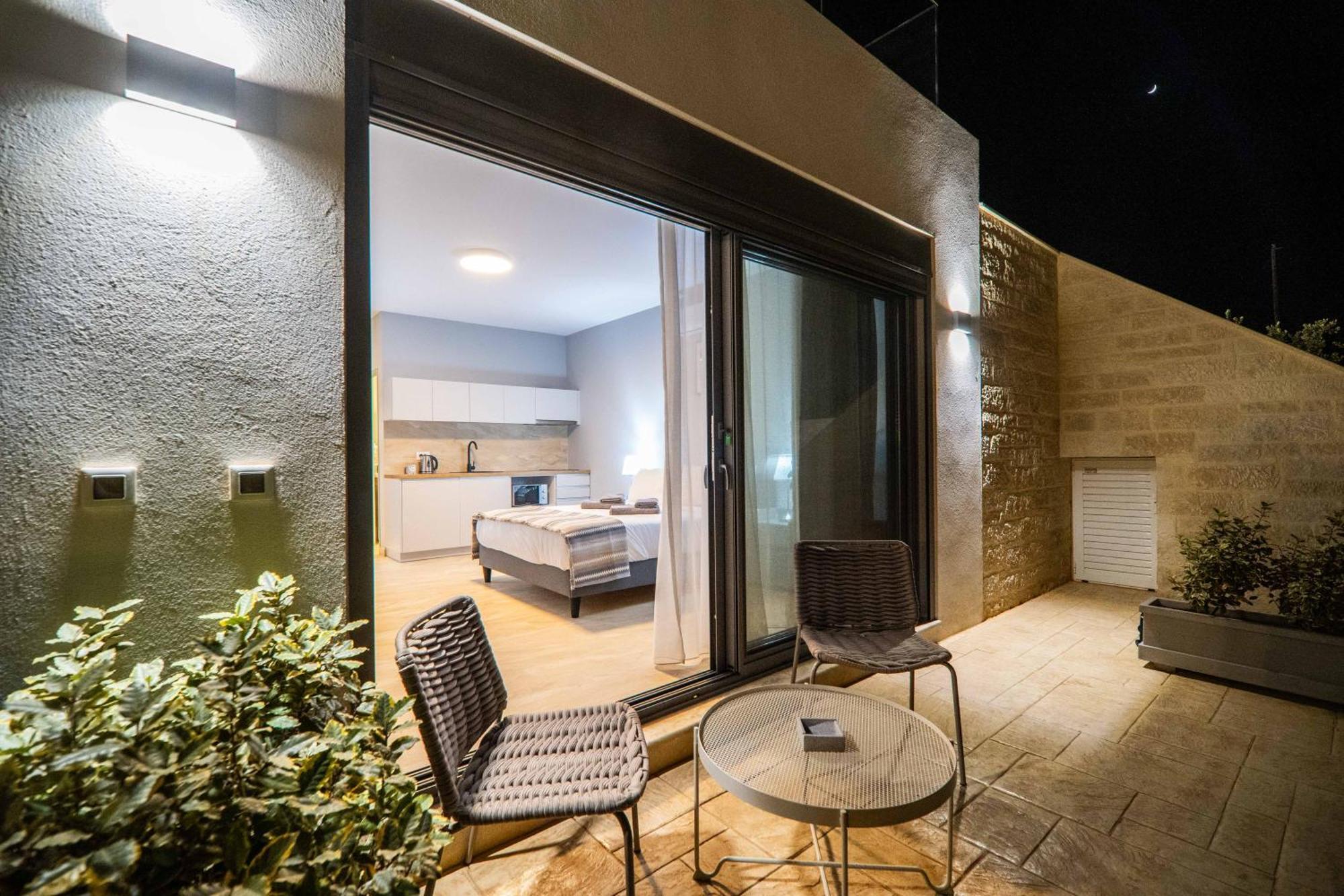 Amour Relax Hotel Almirida エクステリア 写真